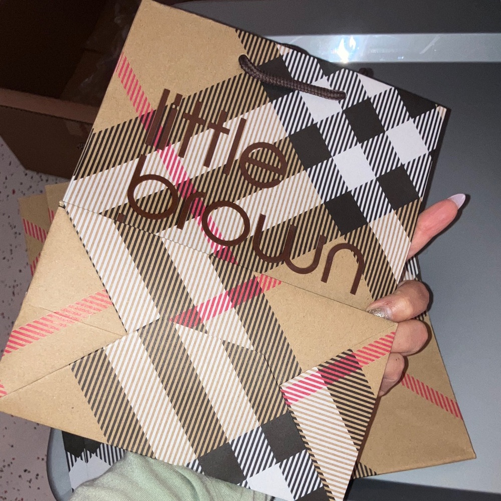4 Burberry x Bloomingdale’s Plaid Little Brown Bag - Picture 3 of 4